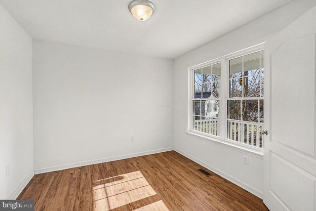 117 BUTLER CIR, Locust Grove, VA 22508