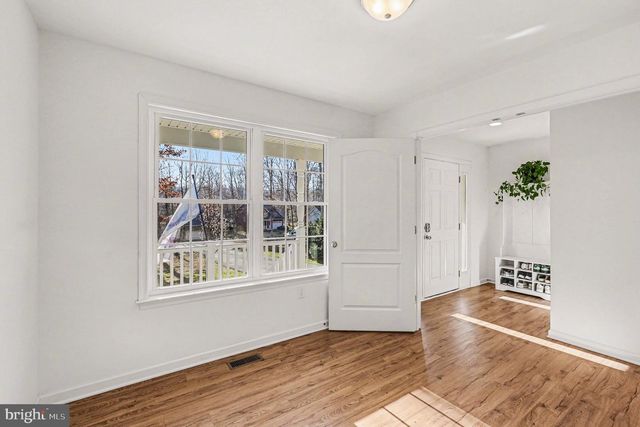 117 BUTLER CIR, Locust Grove, VA 22508