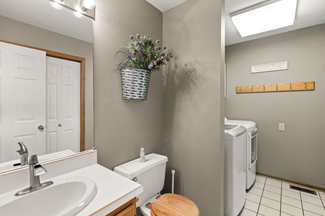 1201 NW Campus Drive, Ankeny, IA 50023