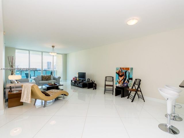 3330 NE 190th St 1412, Aventura, FL 33180