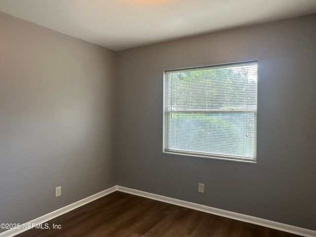 5032 REDSTONE Drive, Jacksonville, FL 32210