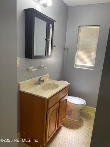 5032 REDSTONE Drive, Jacksonville, FL 32210