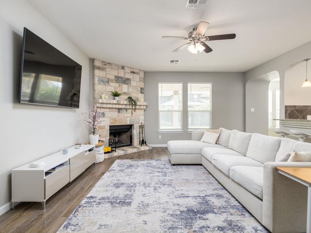 1221 Brenham LN, Leander, TX 78641