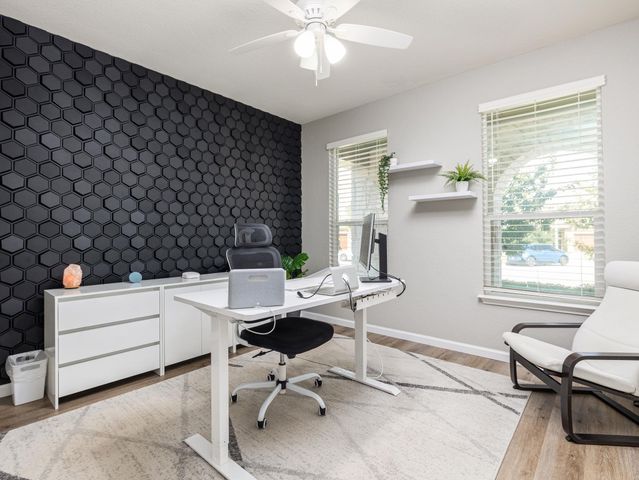 1221 Brenham LN, Leander, TX 78641