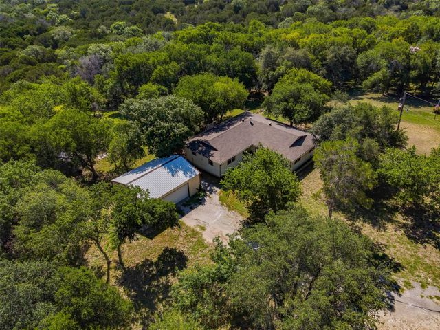 220 N Mountain Ridge, Cresson, TX 76035