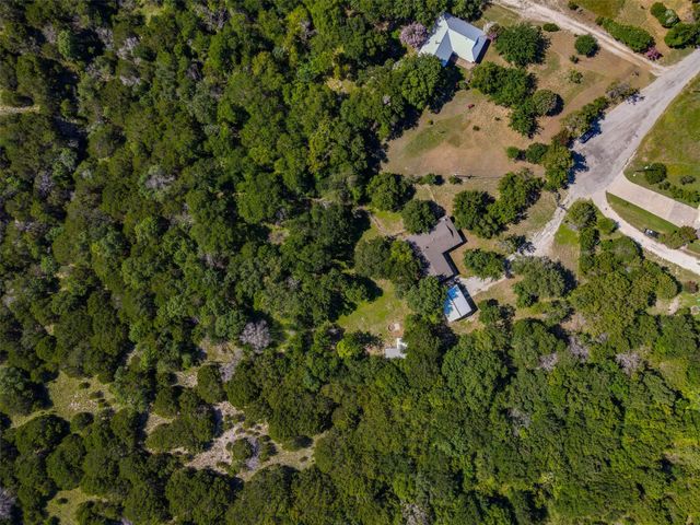 220 N Mountain Ridge, Cresson, TX 76035