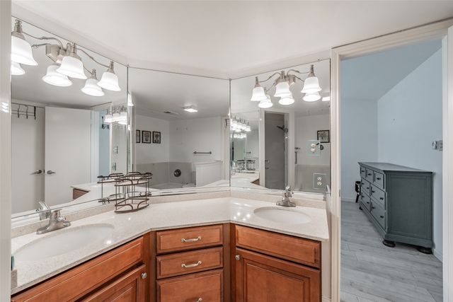 2402 Northlake Court, Irving, TX 75038