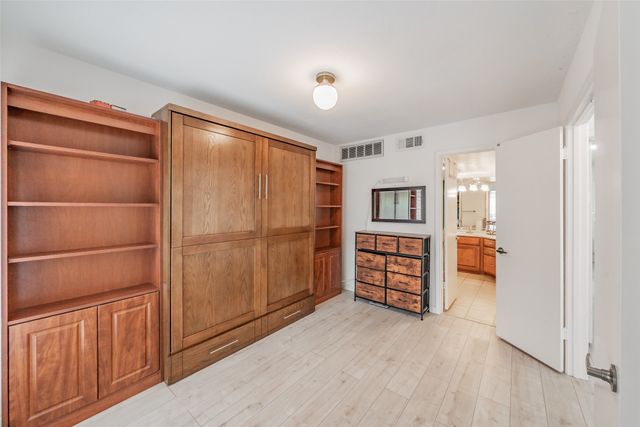 2402 Northlake Court, Irving, TX 75038