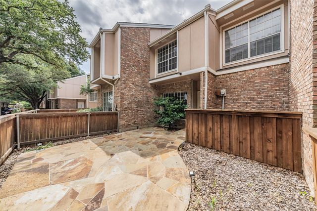 2402 Northlake Court, Irving, TX 75038