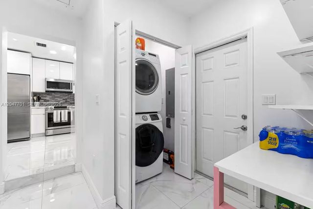 1240 NE 159th Street, North Miami Beach, FL 33162