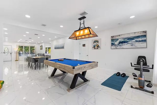1240 NE 159th Street, North Miami Beach, FL 33162