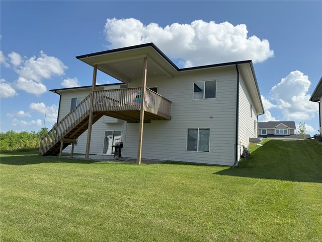 65 NW Hidden Knoll, Waukee, IA 50263