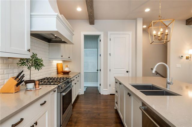 351 S Esplanade, Alpharetta, GA 30009