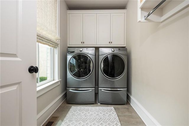 351 S Esplanade, Alpharetta, GA 30009