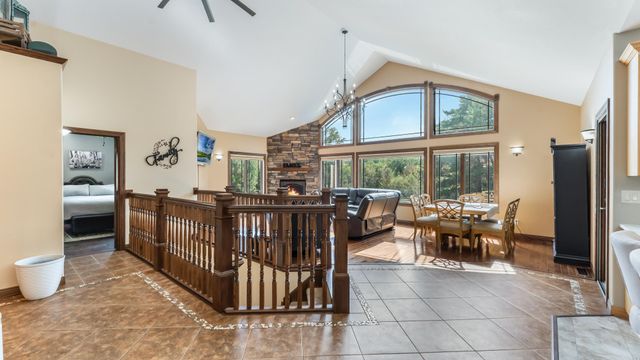 3191 Crestwood Drive NE, Alexandria, MN 56308