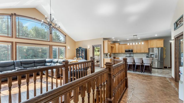 3191 Crestwood Drive NE, Alexandria, MN 56308