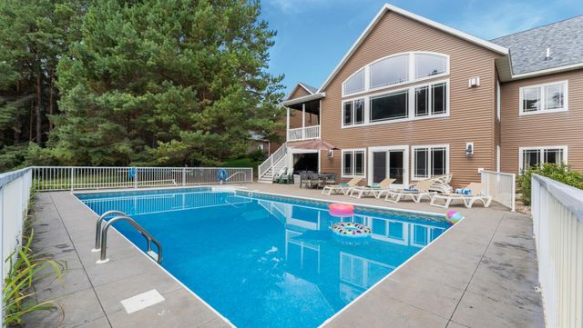 3191 Crestwood Drive NE, Alexandria, MN 56308