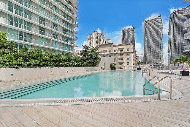 1100 S Miami Ave 1607, Miami, FL 33130