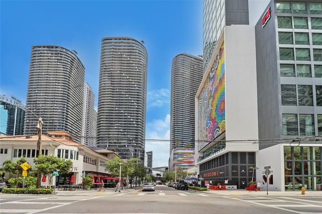 1100 S Miami Ave 1607, Miami, FL 33130