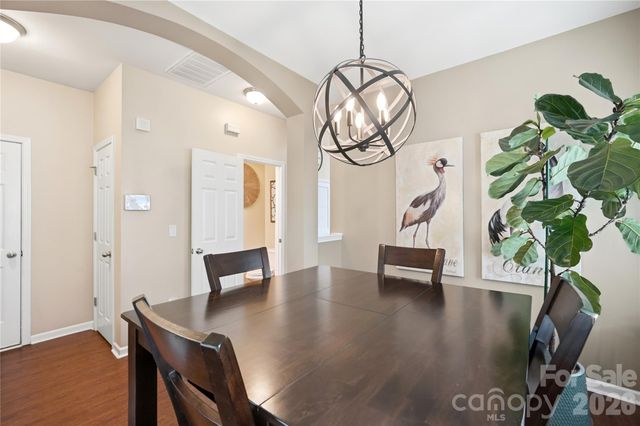4613 Craigmoss Lane, Charlotte, NC 28278