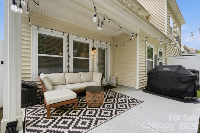 4613 Craigmoss Lane, Charlotte, NC 28278