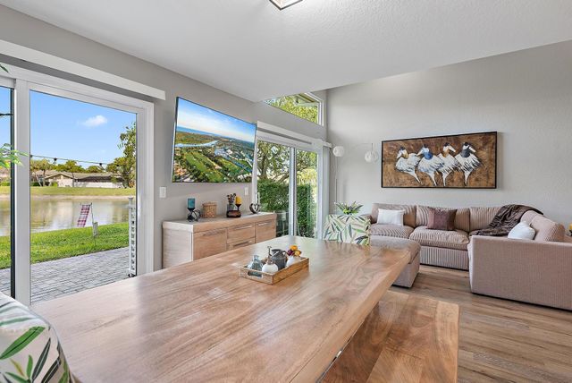 12803 Woodmill Drive, Palm Beach Gardens, FL 33418