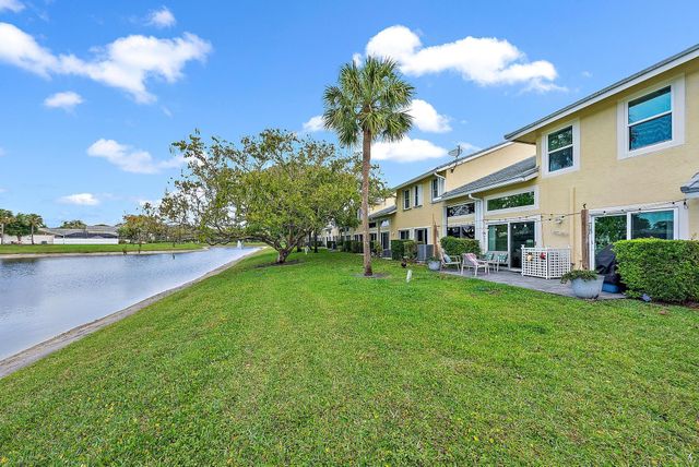 12803 Woodmill Drive, Palm Beach Gardens, FL 33418