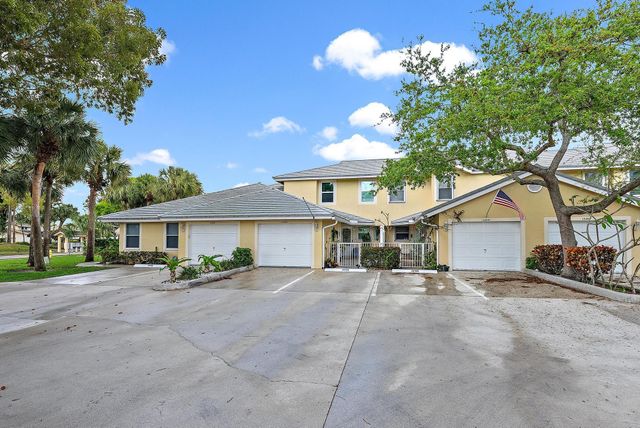 12803 Woodmill Drive, Palm Beach Gardens, FL 33418