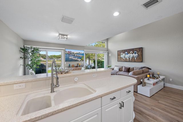 12803 Woodmill Drive, Palm Beach Gardens, FL 33418