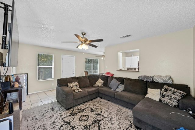 6101 Asa DR, Austin, TX 78744