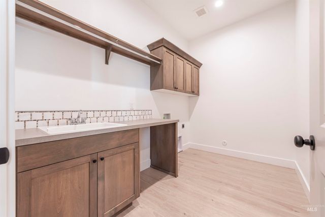 82 E Jarvis St., Meridian, ID 83642