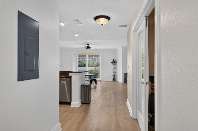 700 N OSCEOLA AVENUE 406, Clearwater, FL 33755