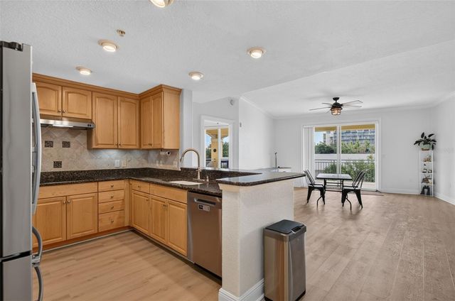 700 N OSCEOLA AVENUE 406, Clearwater, FL 33755