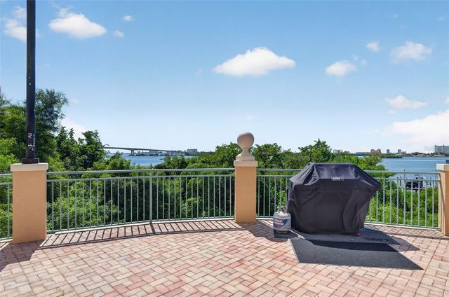 700 N OSCEOLA AVENUE 406, Clearwater, FL 33755
