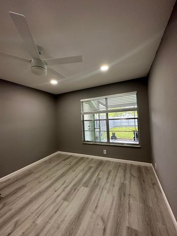 139 Deerfield Court, Jupiter, FL 33458