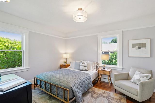 2520 Mcgee Ave, Berkeley, CA 94703