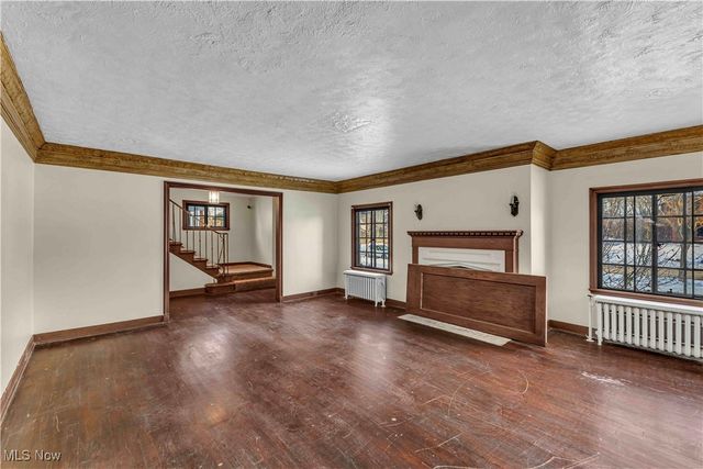 3232 Warrington Road, Shaker Heights, OH 44120