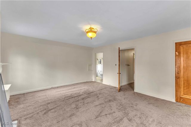 3232 Warrington Road, Shaker Heights, OH 44120