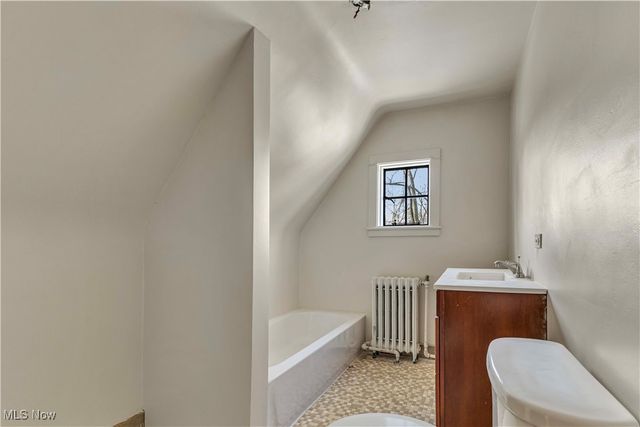 3232 Warrington Road, Shaker Heights, OH 44120