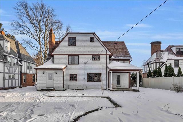 3232 Warrington Road, Shaker Heights, OH 44120