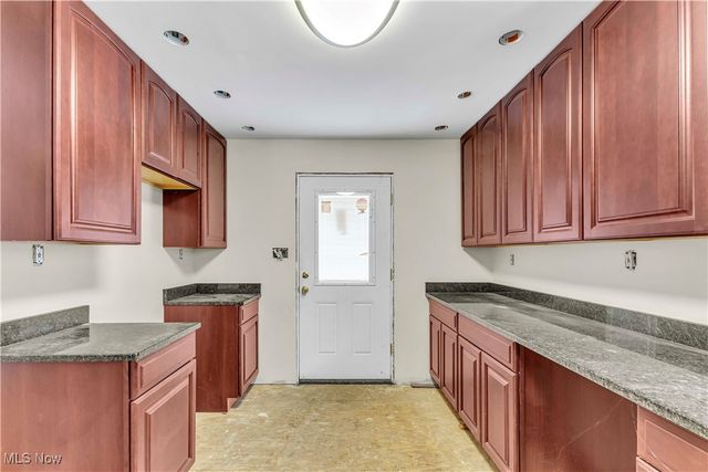 3232 Warrington Road, Shaker Heights, OH 44120