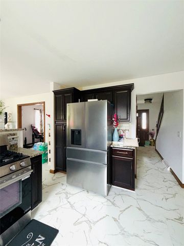3119 MORNING SUN Court, Erie, PA 16506