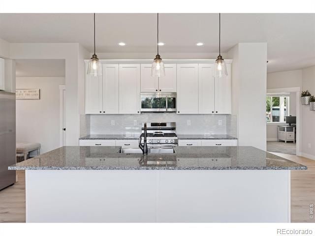 5547 Drake Way, Frederick, CO 80504