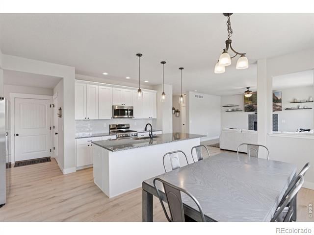 5547 Drake Way, Frederick, CO 80504