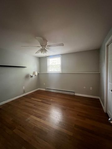 140 Cass St Unit A, Portsmouth, NH 03801
