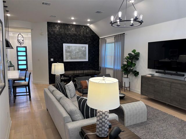 107 Smokebush TRL, Bastrop, TX 78602