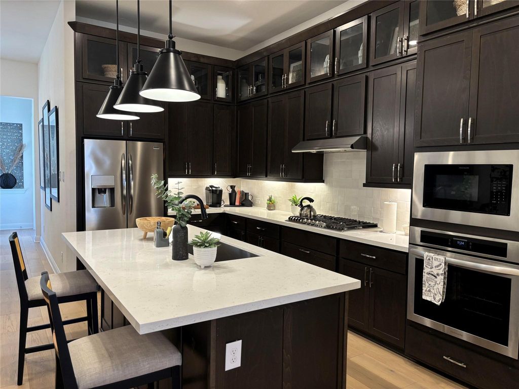 107 Smokebush TRL, Bastrop, TX 78602