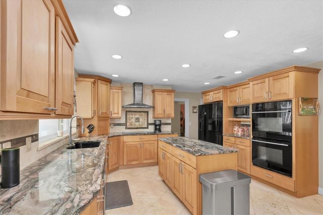 1350 FAIRWAY DRIVE, Dunedin, FL 34698