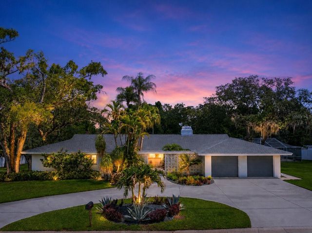 1350 FAIRWAY DRIVE, Dunedin, FL 34698