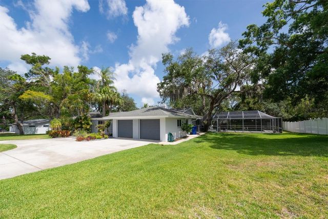 1350 FAIRWAY DRIVE, Dunedin, FL 34698